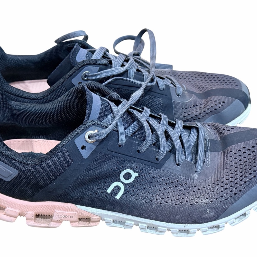 On Cloud Running Shoes Women's Size 8 Cloudflow Rock Rose Gray Mesh Active Gym